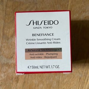 NWT SHISEIDO BENEFIANCE WRINKLE SMOOTHING CREAM